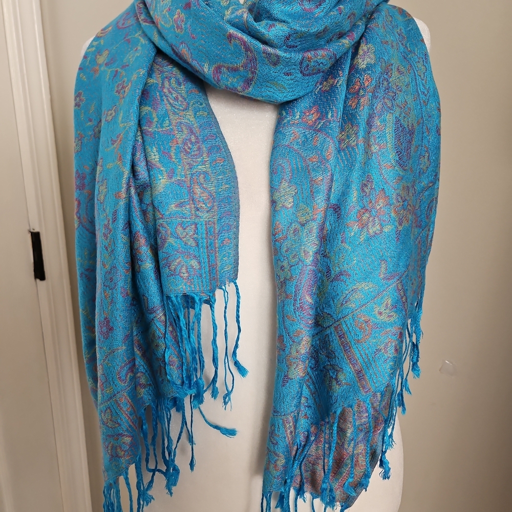 AMA Waterways Blue Floral Paisley Fringe Scarf Wrap Shawl Travel Resort OS